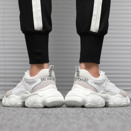 Men's Super Hot Trendy Summer Mesh Breathable Casual Sports Shoes